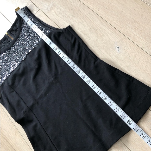 Banana Republic Black Sequin Top Women’s Size 4 - Picture 6 of 9
